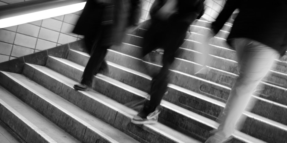 无限呼叫别人电话的软件